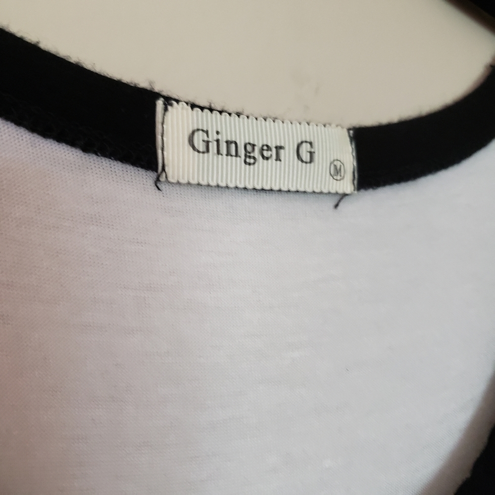 2/$20 Ginger G Women's Top 3/4 sleeves size M - Picture 3 of 9